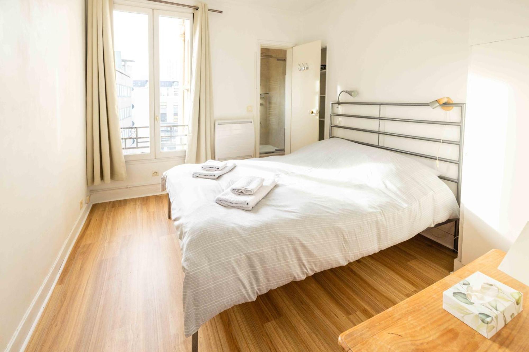 Well Located Apartment In Paris Exterior photo